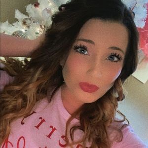 Meet your Posher, Brandi